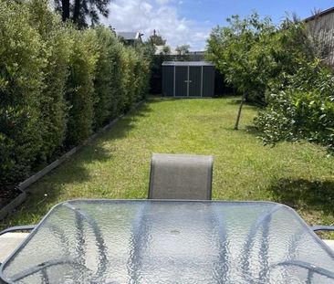 Fresh, Modern And In Fairy Meadow - Photo 5