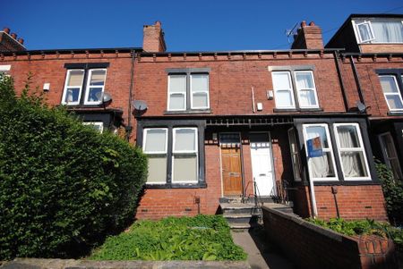5 bedroom house to rent - Photo 2