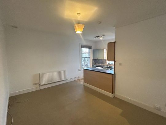 3 bedroom apartment to rent - Photo 1