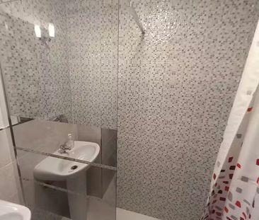 Calle San Hermenegildo, Sevilla, Andalusia 41003 - Photo 2