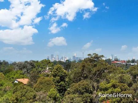 Apartment with 1 bedroom, 1 bathroom & parking for 1 car - Photo 5