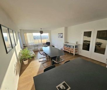 Knap gerenoveerd 2 slpk appartement met garagebox en terras met pra... - Photo 3