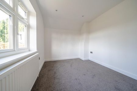 3 bedroom detached house to rent - Photo 5