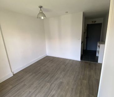 Location Appartement 1 pièce 19m² MONTPELLIER 34070 - Photo 1