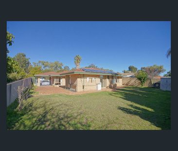 17 Mapstone Gardens, ROOM 3, Murdoch, WA 6150 - Photo 3