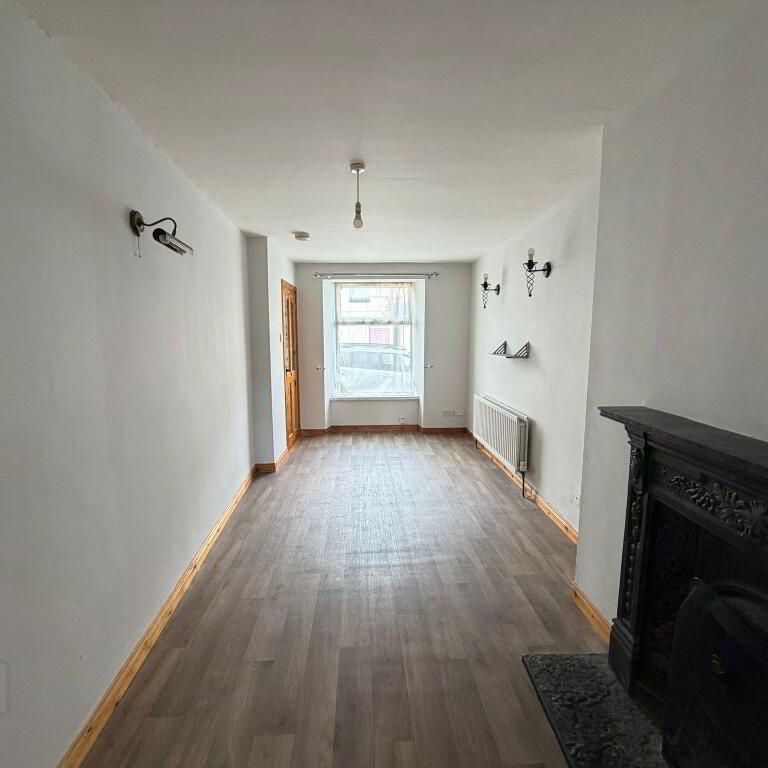 15 Davis Street, Keady, BT60 3RS - Photo 1