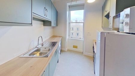 1 bedroom flat to rent - Photo 5