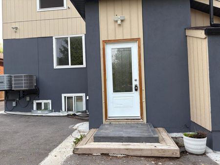 For Lease - 35 Duncombe Boulevard Unit# Unit 2, Toronto, Ontario - Photo 3