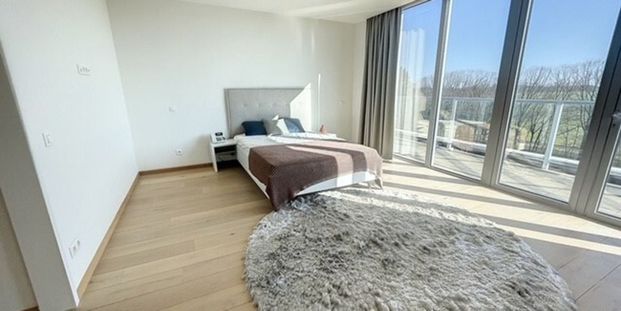 Penthouse te huur in Overijse voor € 1.100 met 1 slaapkamer - Photo 1