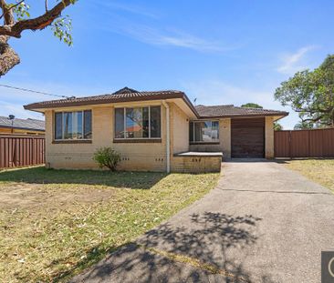 3-Bedroom Home in a Quiet, Family-Friendly Street - Photo 2