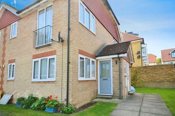 1 bedroom terraced house to rent - Photo 1