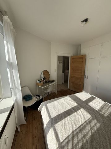 Lys og delevenlig lejlighed med nyt køkken og badeværelse – tæt på Østre Anlæg - Photo 3