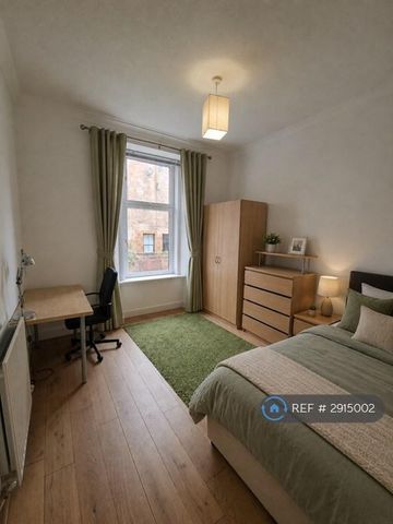 4 bedroom flat to rent - Photo 4