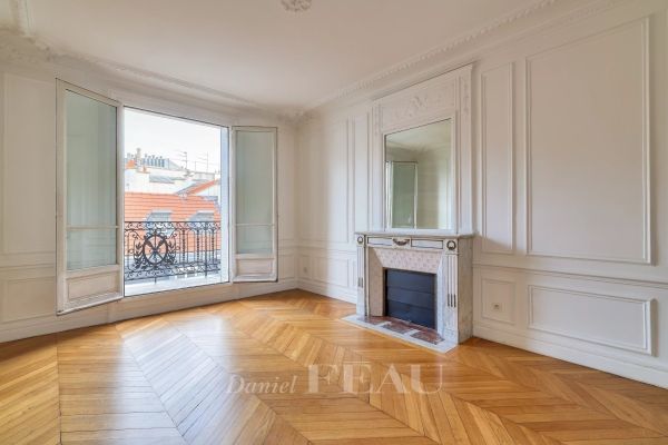 Appartement à louer à Paris 3Ème - Photo 1