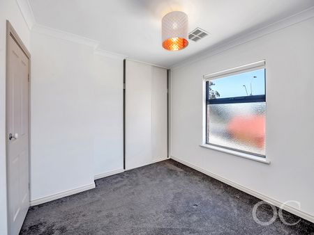 Open The Door to Modern Comfort - Photo 2