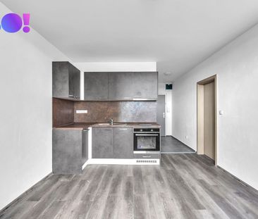Pronájem bytu 2+kk 43 m², Na Větrníku, Chrudim - Фото 3