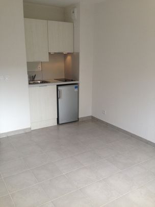 Location Appartement 1 pièce 18m² MARSEILLE 9ème - Photo 1