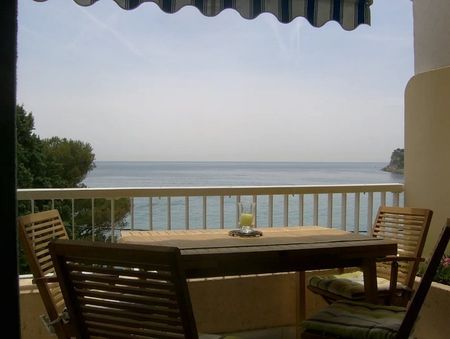 T2 - Photo 3