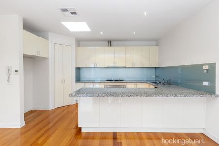 Unit 4/2 Moira Street, Malvern East. - Photo 4