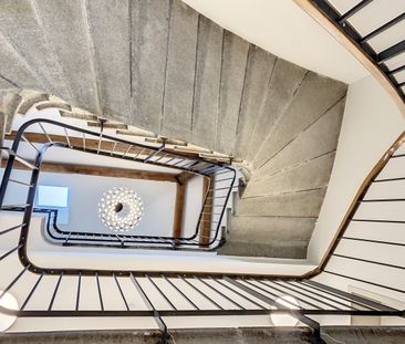 2 PIÈCES - Avec cachet ! - Photo 1