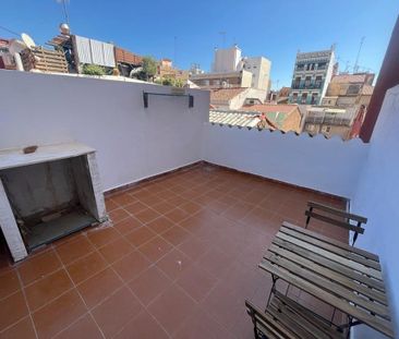 Carrer de Josep Benlliure, Valencia, Valencian Community 46011 - Photo 3