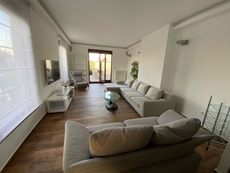Huge roof terrace - Photo 3
