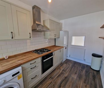 2 Bed Terraced House For Rent - Photo 1