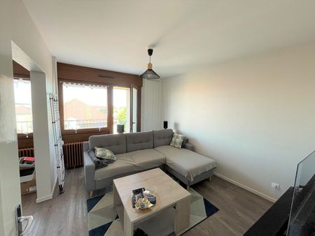 Location Appartement 3 pièces 62m² - Photo 2