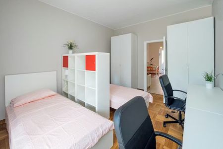 Via George Washington, Milan, Lombardy 20146 - Photo 3