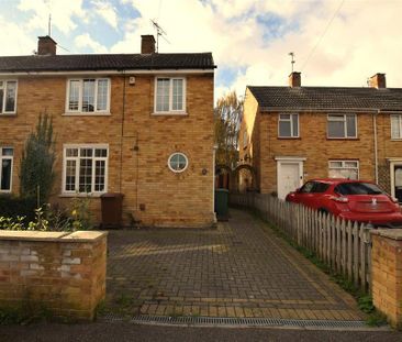 2 bedroom semi-detached house to rent - Photo 5