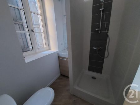 Location Appartement 2 pièces 29m² BRIVE LA GAILLARDE 19100 - Photo 3