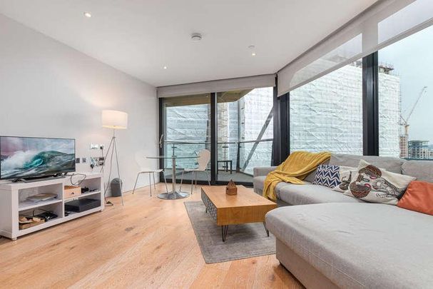 Riverlight Three, Riverlight Quay, SW11 - Photo 1