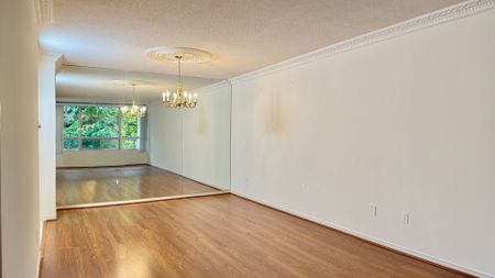 For Lease - 11 Townsgate Drive Unit# 206, Vaughan, Ontario - Photo 4