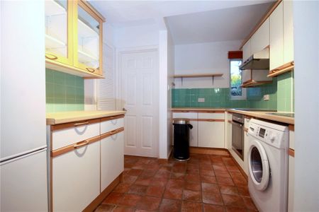 Woburn, Clivedon Court, Ealing, W13 8DS - Photo 4