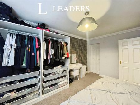 2 bedroom flat to rent - Photo 4