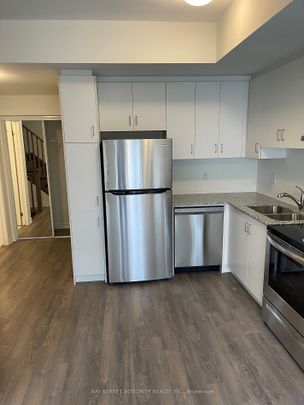 For Lease - 2791 Eglinton Avenue Unit# 541, Toronto, Ontario - Photo 1