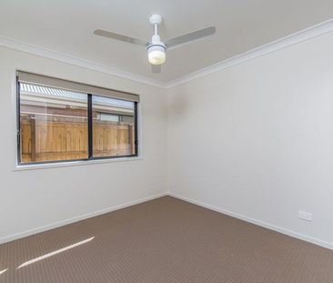 Modern Home in Quiet Location! - Photo 6