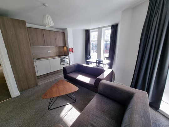 3 bedroom flat to rent - Photo 1