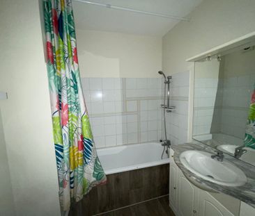 Location Appartement 2 pièces 40m² - Photo 4