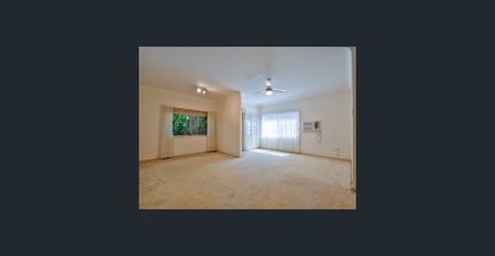 Looking for a relaxed coastal lifestyle - Photo 2