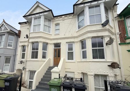 Reginald Road, Bexhill-On-Sea TN39 3PQ - Photo 4