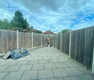 5 Bed Semi-Detached House, Fairmead Road, CR0 - Photo 4