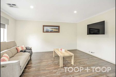 DREAM FAMILY HOME IN MOUNT BARKER - Photo 4