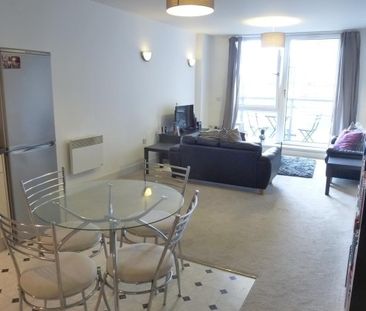 High Street - Photo 5