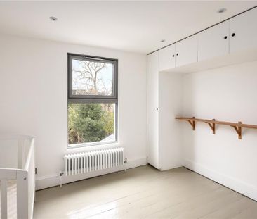 3 bedroom terraced house to rent - Photo 3