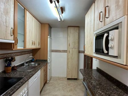 Piso de alquiler en Plaza Lex Flavia Malacitana, 15, El Ejido - Foto 5