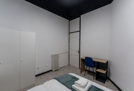 Calle de Sagasta, Madrid, Community of Madrid 28004 - Photo 3