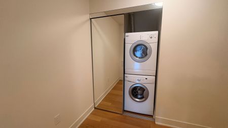 For Lease - 30 Roehmapton Avenue Unit# 802, Toronto, Ontario - Photo 2
