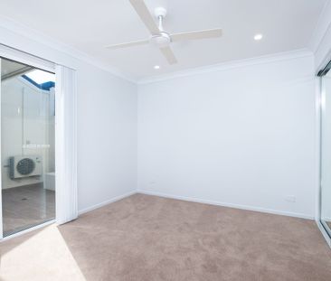 Beautifully Finished Brand New Home - Photo 6