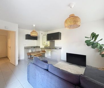 Location Appartement 2 pièces 40m² LE BOUSCAT 33110 - Photo 6